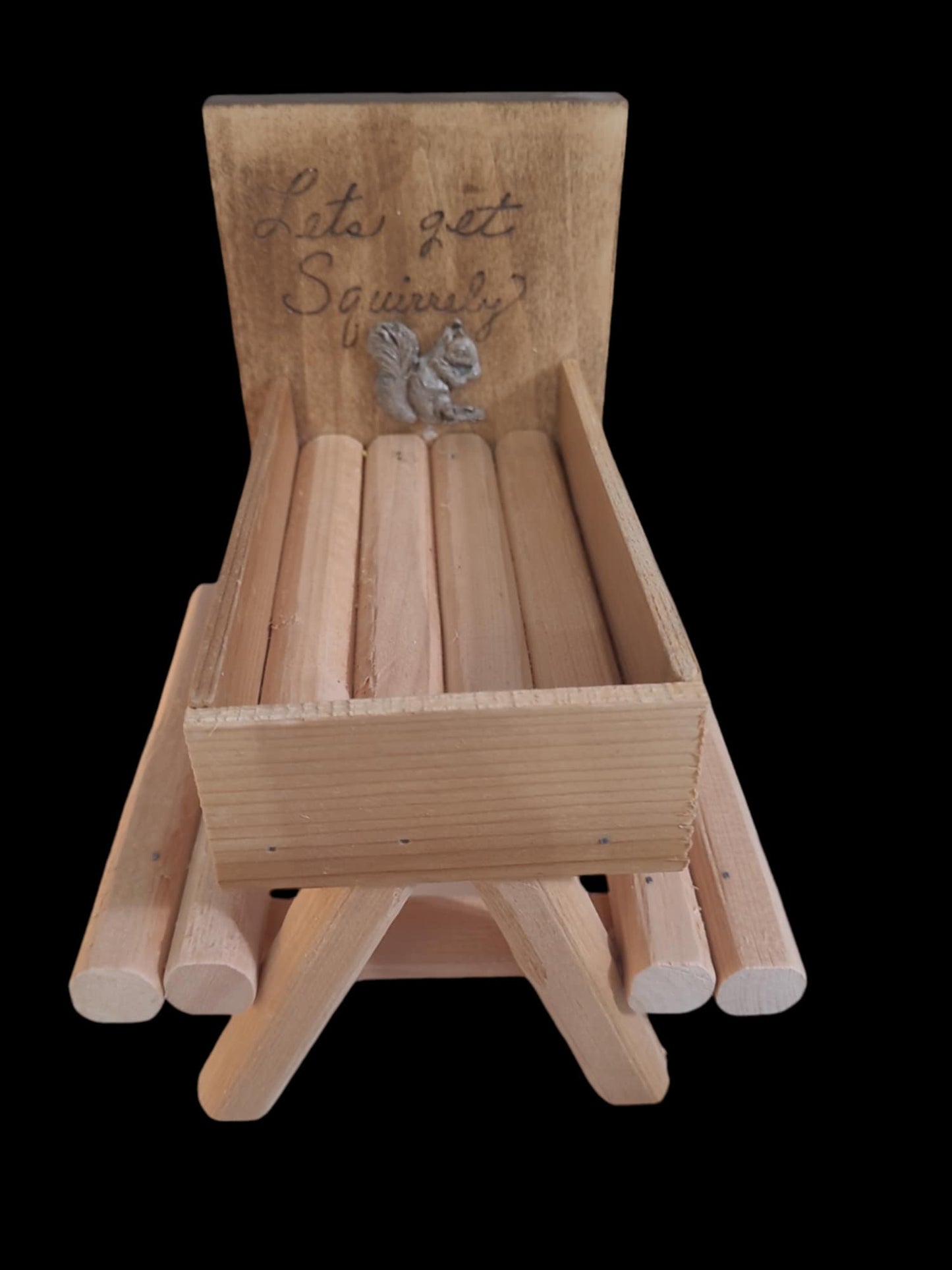 Squirrel picnic table/feeder