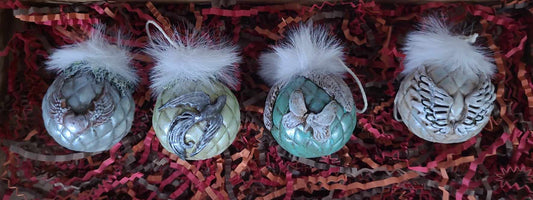 Elegant ornaments
